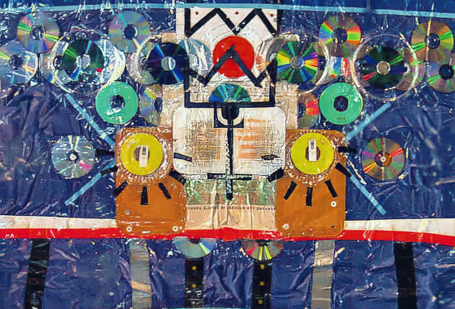 Turntable Guernica Array
