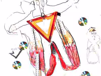 Triangle with Boxing Gloves